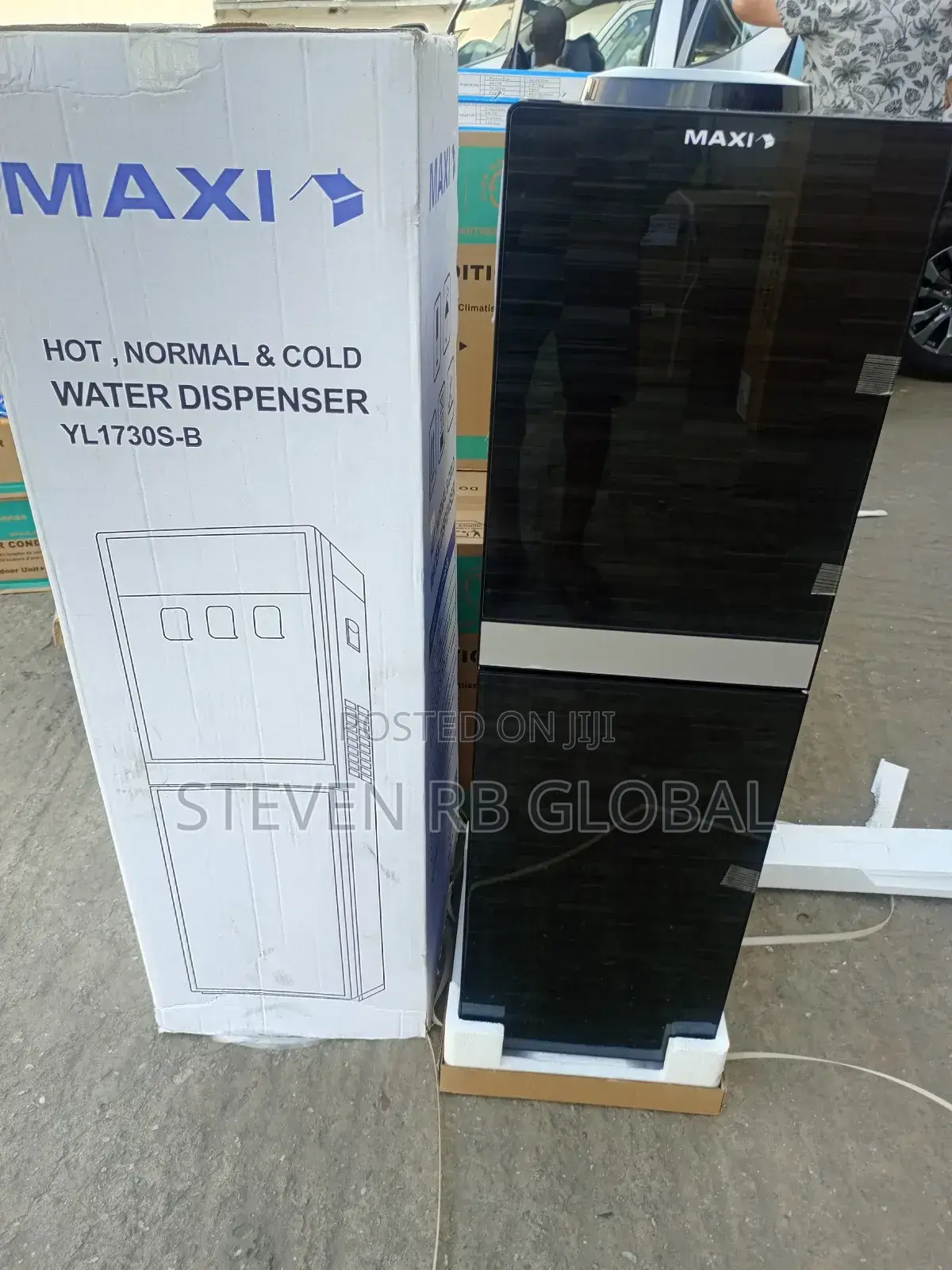 Maxi Water Dispenser With Bottom Fridge (1730s-B)