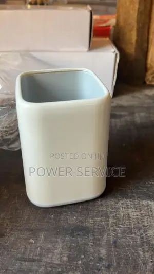 1 PCS Pen Stand