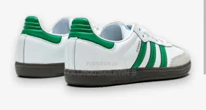 Casual Sneakers