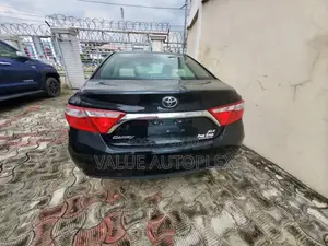 Toyota Camry 2017 Black