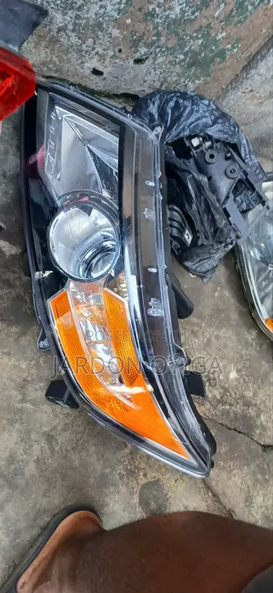 One Side Head Lamp Honda Odyssey 2015