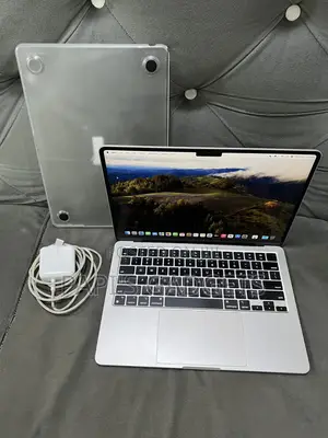 Laptop Apple MacBook Air 2024 M3 13-Inch 8GB Intel Core M3 SSD 256GB