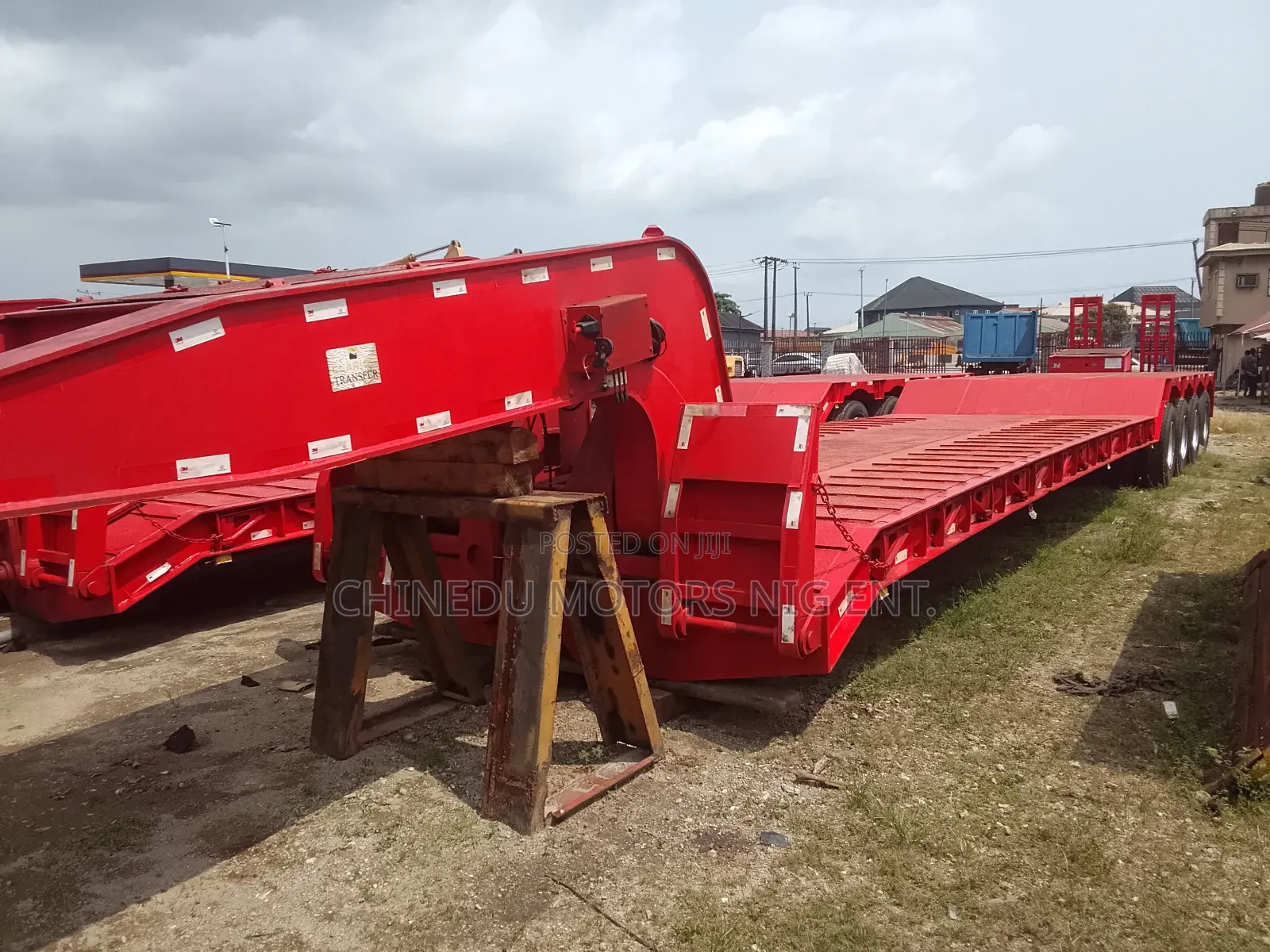 Lowbed 100 Tons Front Loading