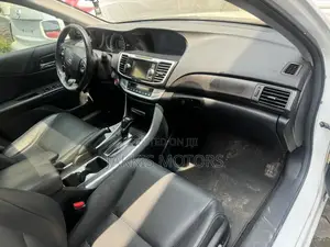 Honda Accord 2013 White