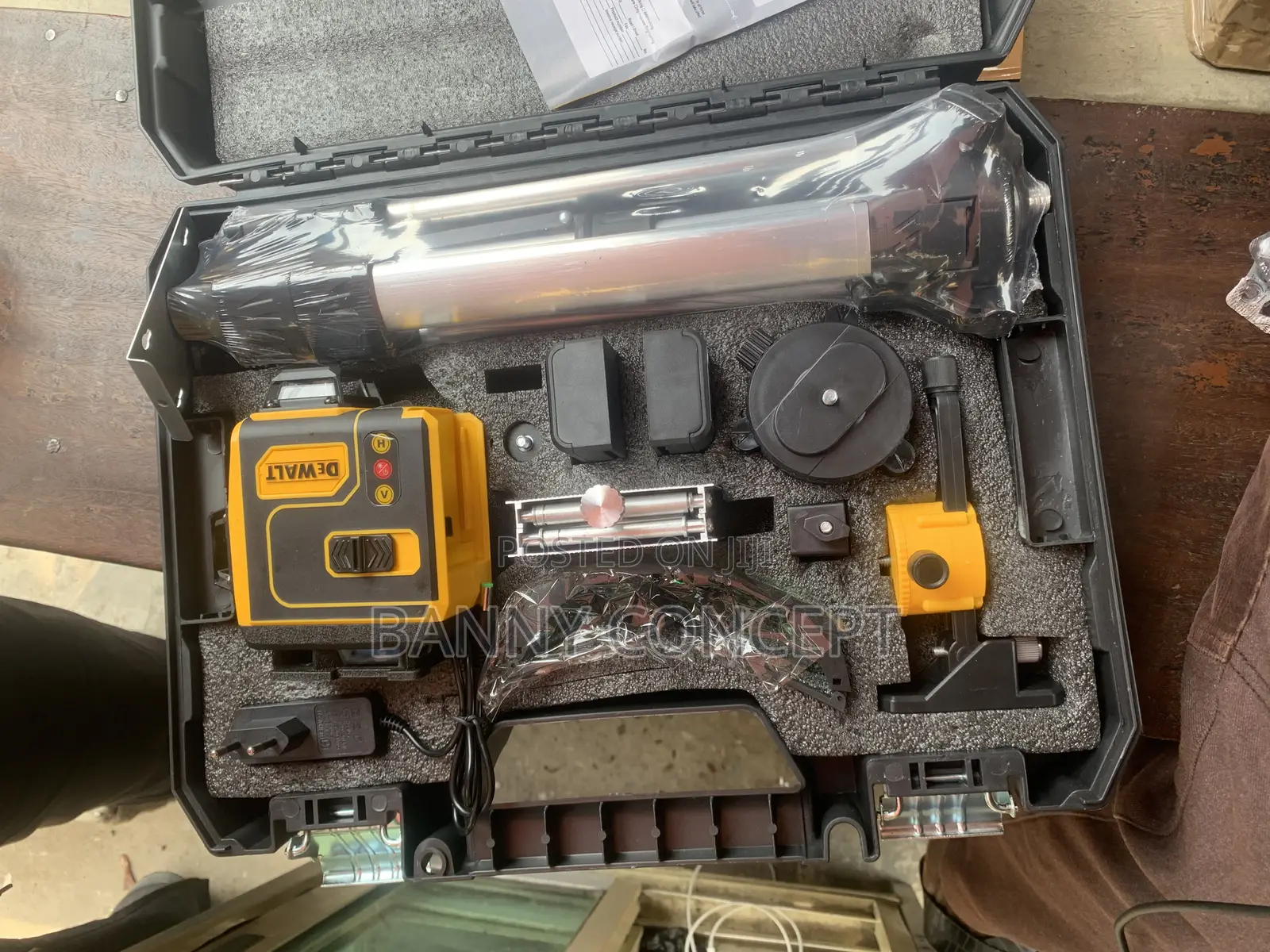 High Precision Laser Projector