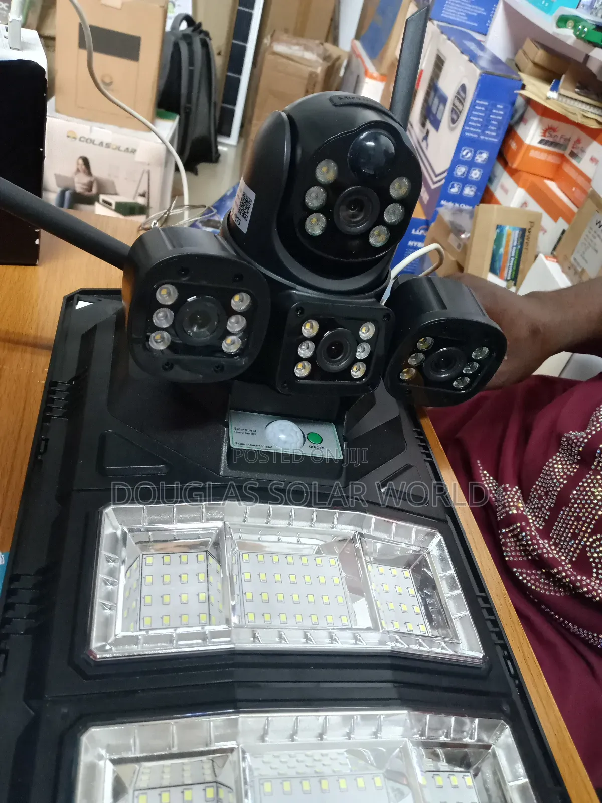 Ai Solar Plastic Light With Camera 450w