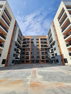 3bdrm Apartment in A Well Serene And, Lekki Phase 1 for sale