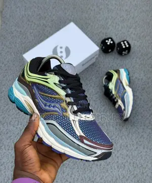 Saucony Progrid Omni 9 Unisex Snks
