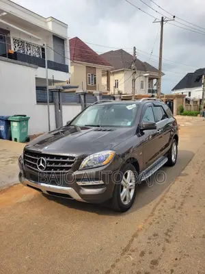 Mercedes-Benz M Class ML 350 4Matic 2013 Brown