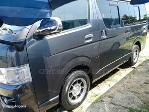 Toyota HiAce 2012 Grey