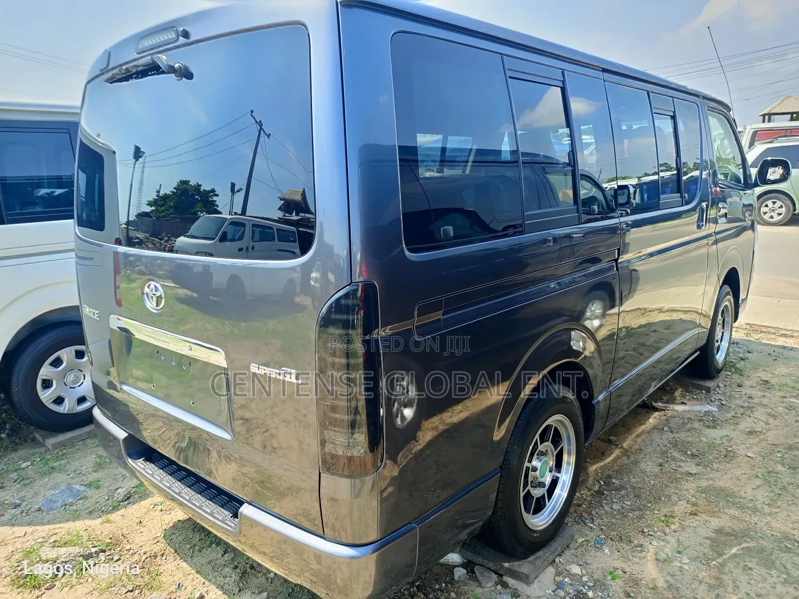 Toyota HiAce 2012 Grey