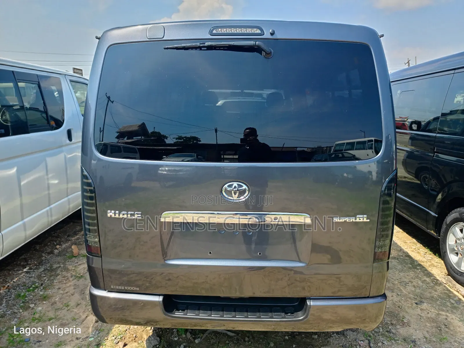Toyota HiAce 2012 Grey