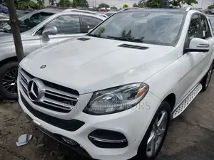 Mercedes-Benz GLE-Class GLE 350 2018 White