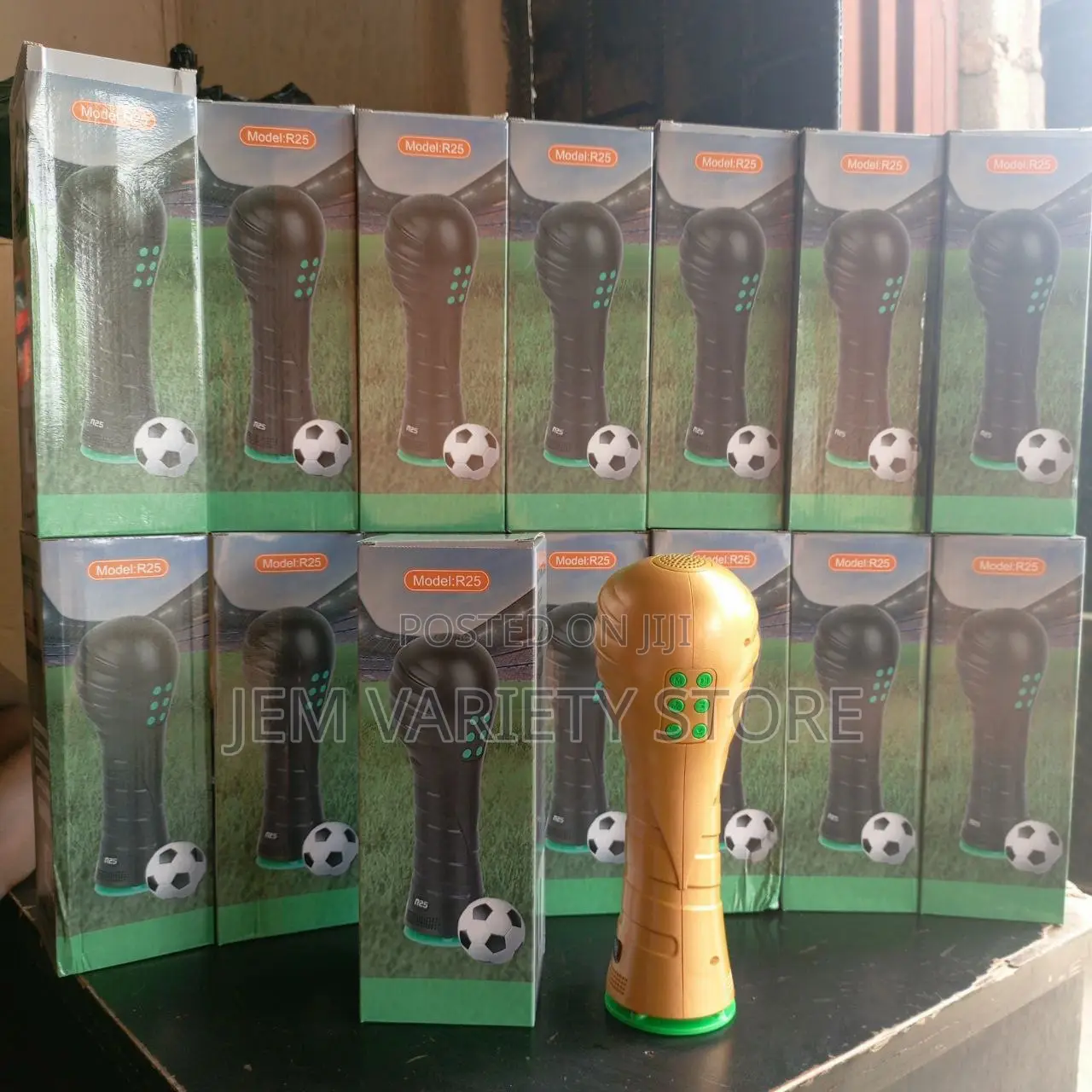 World Cup Trophy Bluetooth Speaker With Microphone
