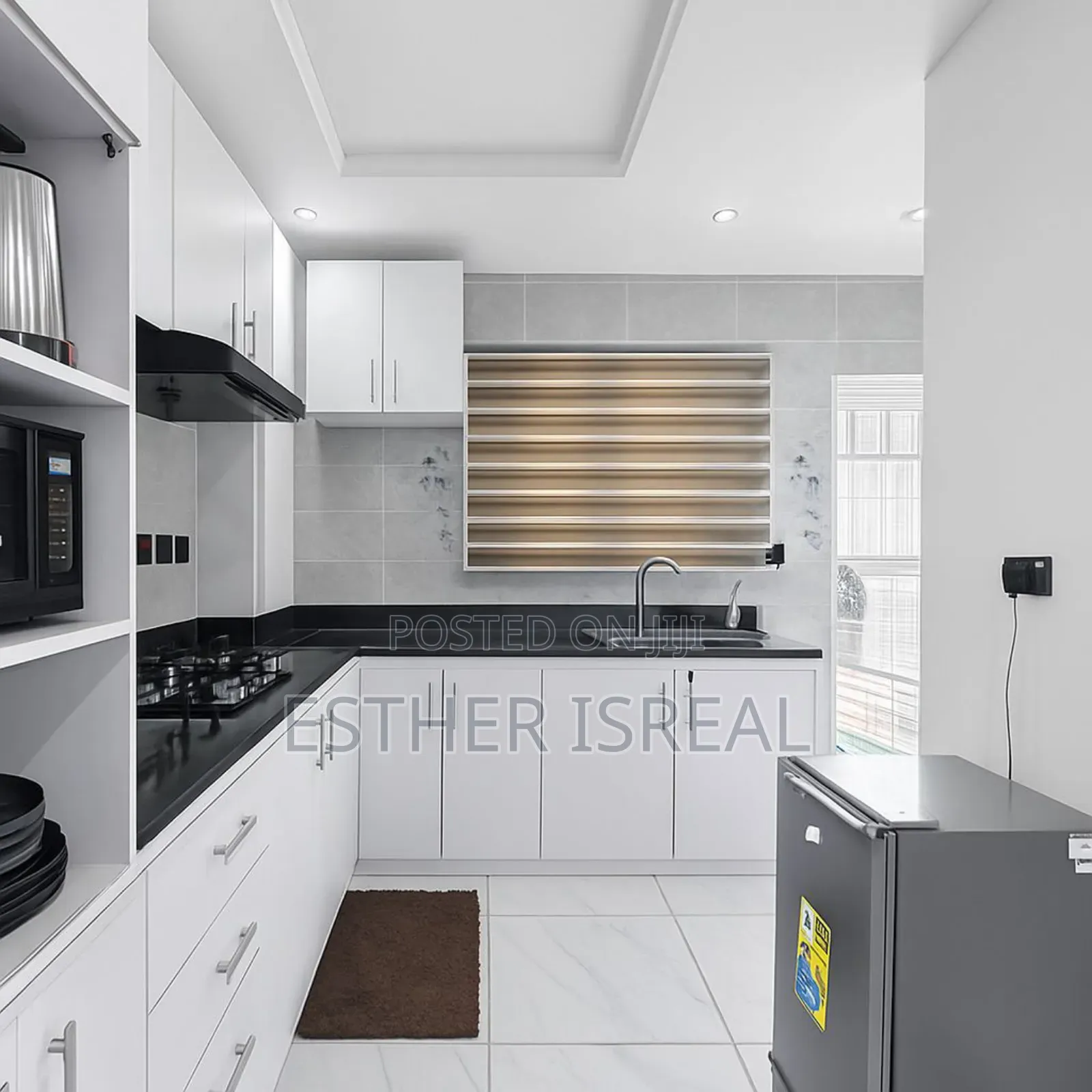 Light 1 Bedroom Apartment