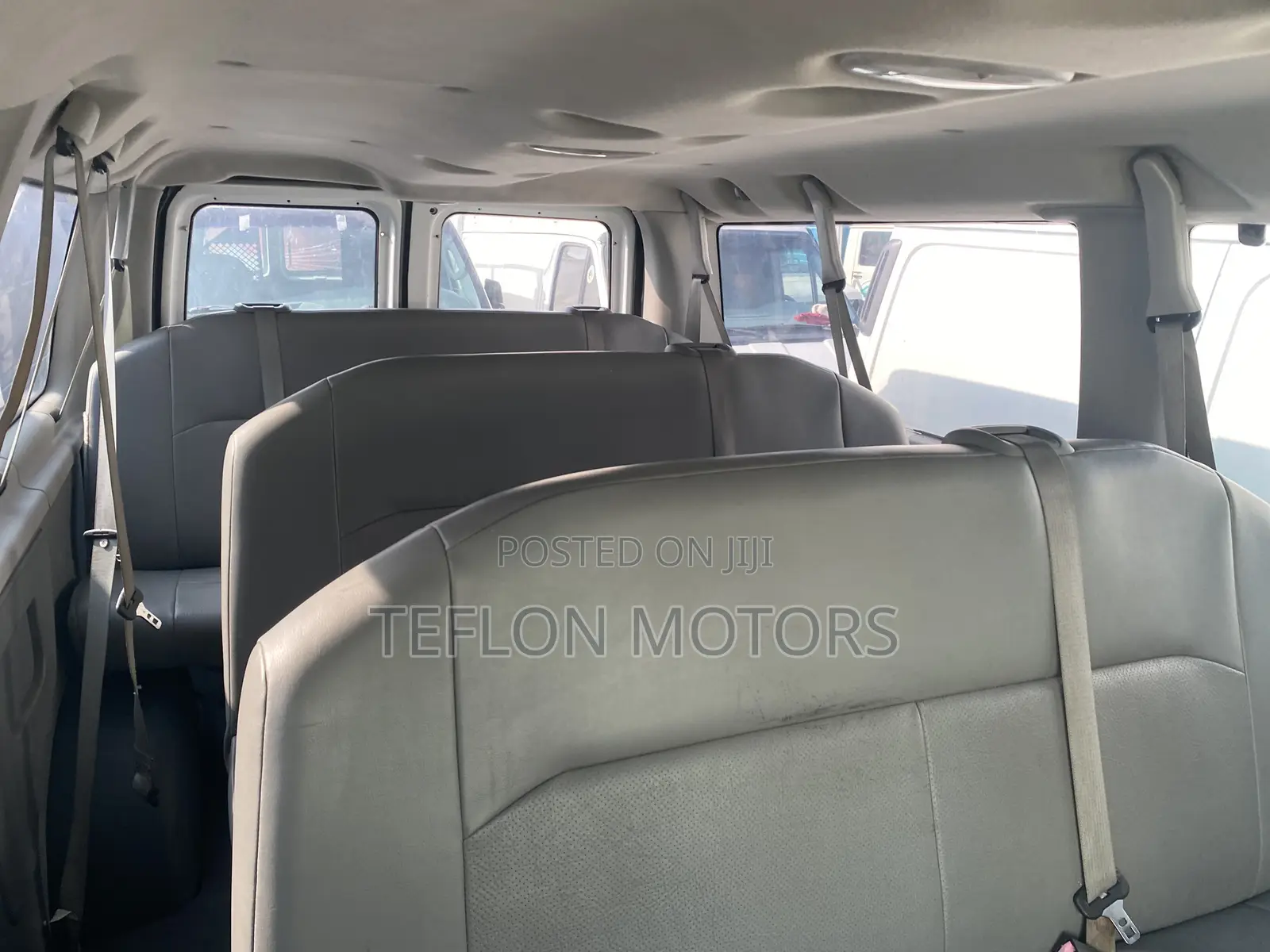 Ford E250 2008 White