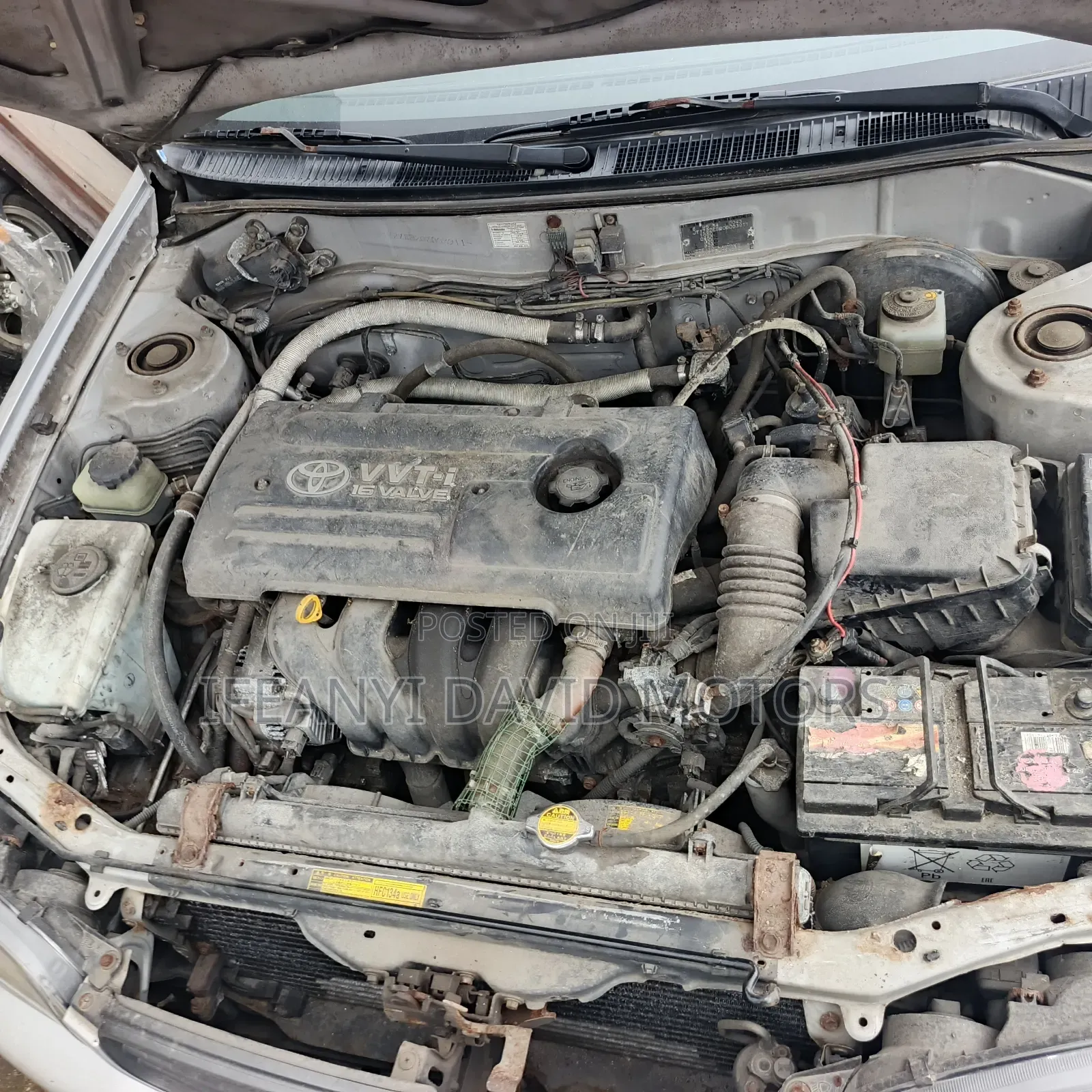 Toyota Corolla Hatchback 2000 Silver
