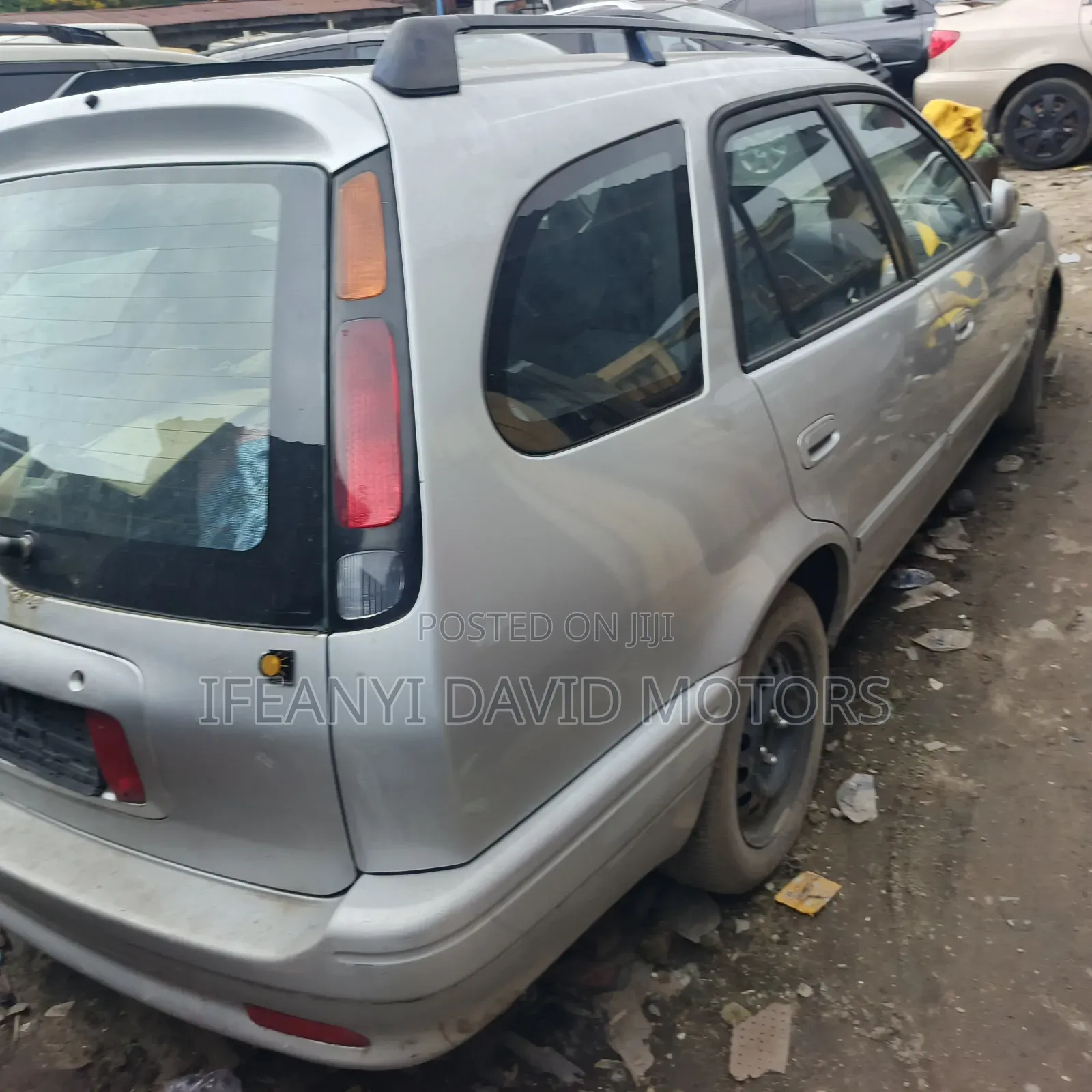 Toyota Corolla Hatchback 2000 Silver