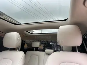 Mercedes-Benz GLA 250 2021 White
