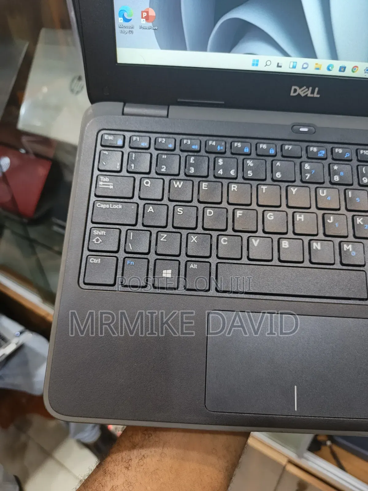 Laptop Dell Latitude 11 3190 4GB Intel Celeron SSD 60GB