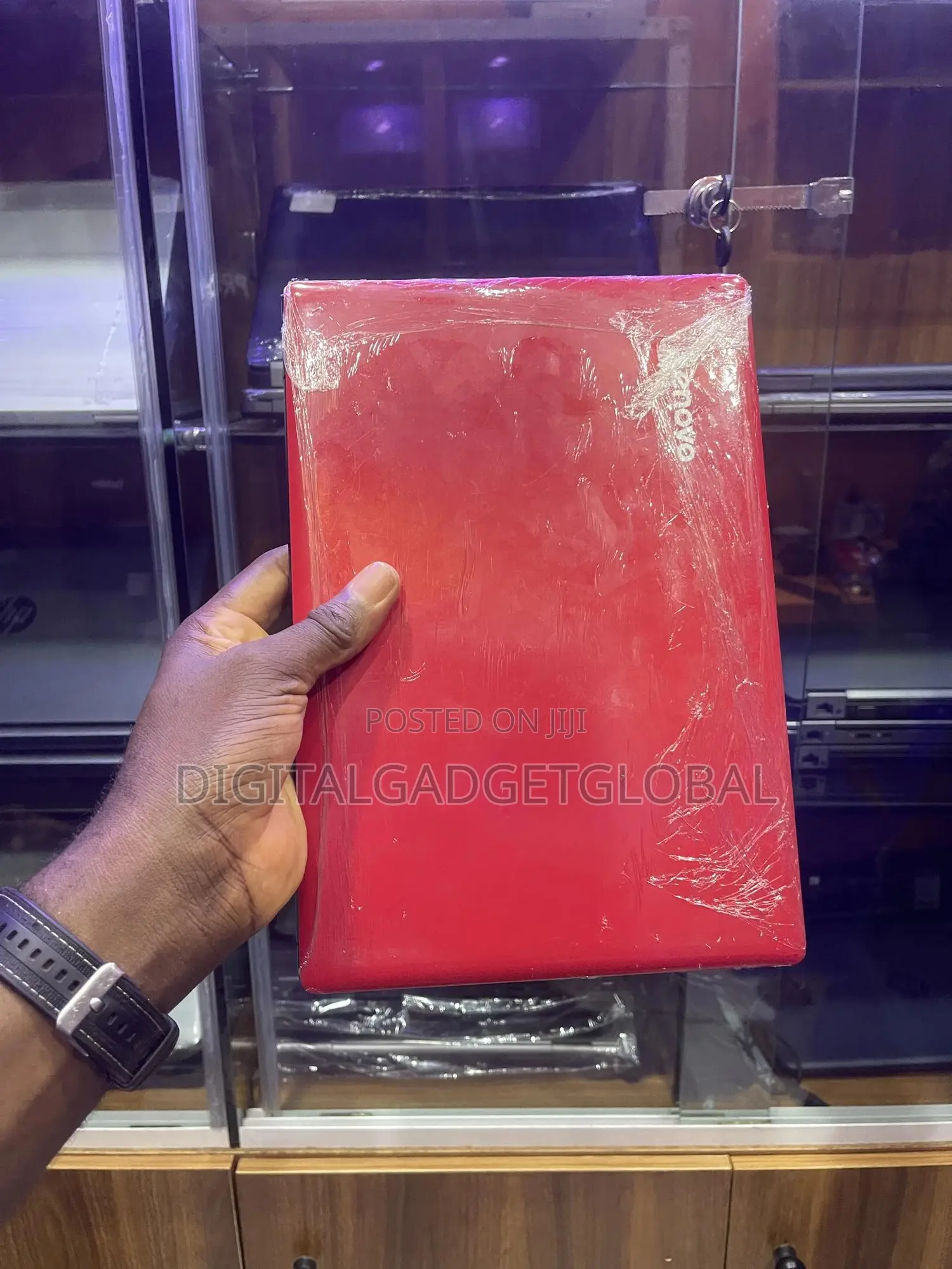 Laptop Lenovo 100e 2GB Intel Pentium SSD 32GB
