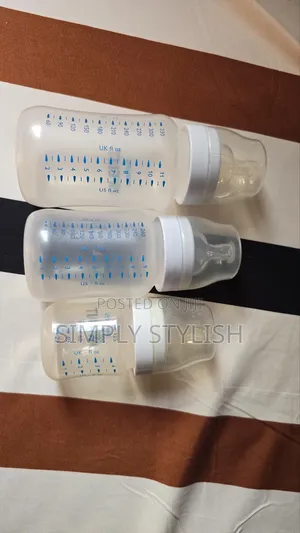 Avent Baby Feeding Bottle