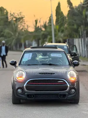 Mini Cooper 2017 Gray