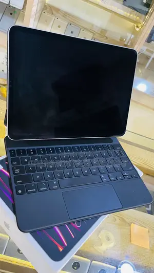 Apple iPad Pro 128 GB Gray