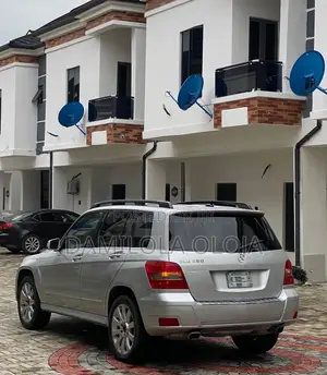 Mercedes-Benz GLK-Class 2012 Silver