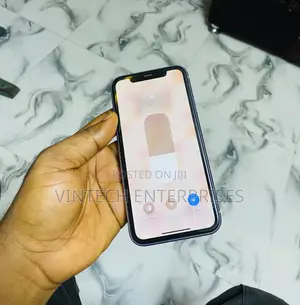 Apple iPhone 11 64 GB Blue