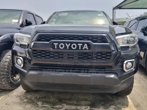 Toyota Tacoma SR5 V6 4x4 Double Cab 127.4 in. WB 2020 Black