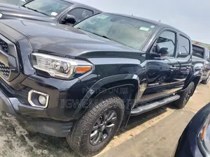 Toyota Tacoma SR5 V6 4x4 Double Cab 127.4 in. WB 2020 Black
