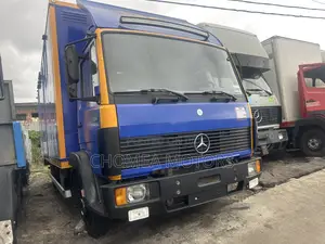 814 Trucks