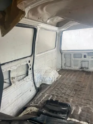 Nissan Vanette 1994 White
