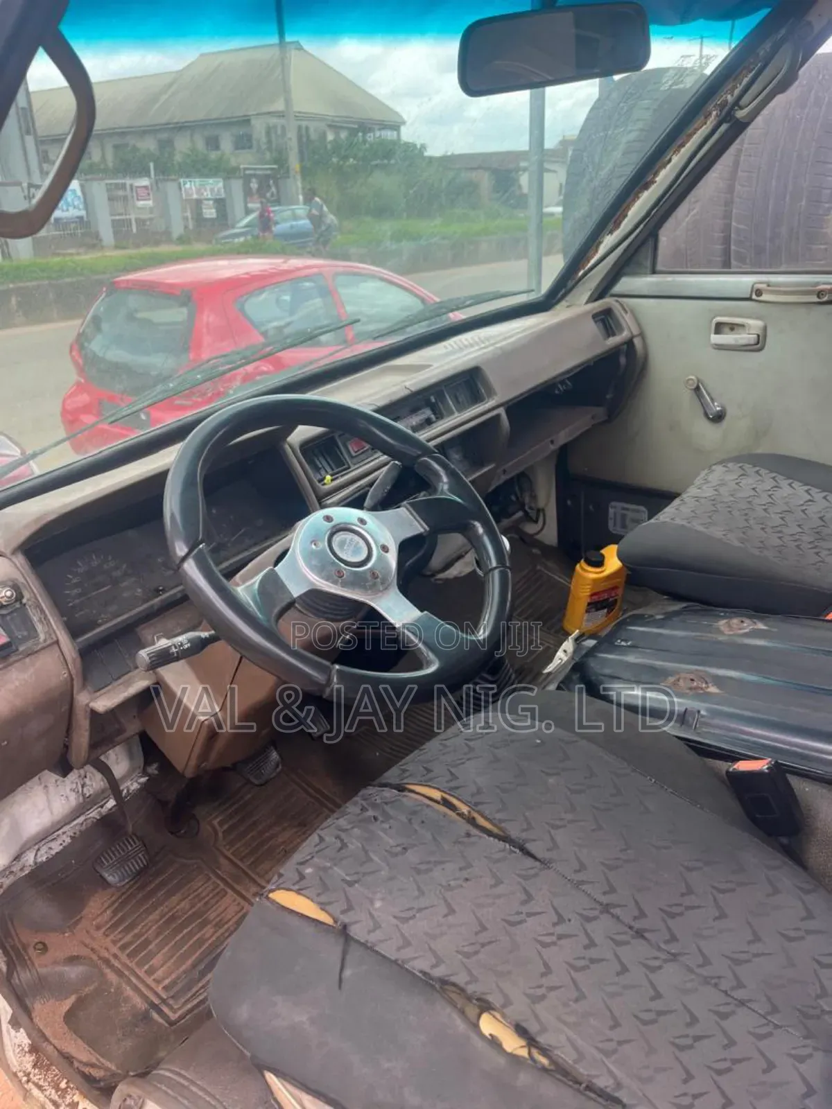 Nissan Vanette 1994 White