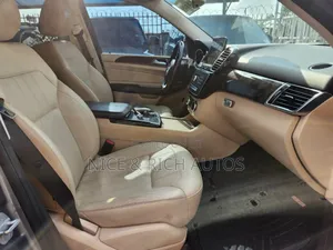Mercedes-Benz GLE-Class 2017 Gray
