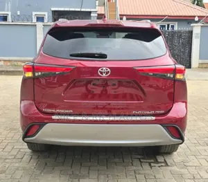 Toyota Highlander 2020 Red