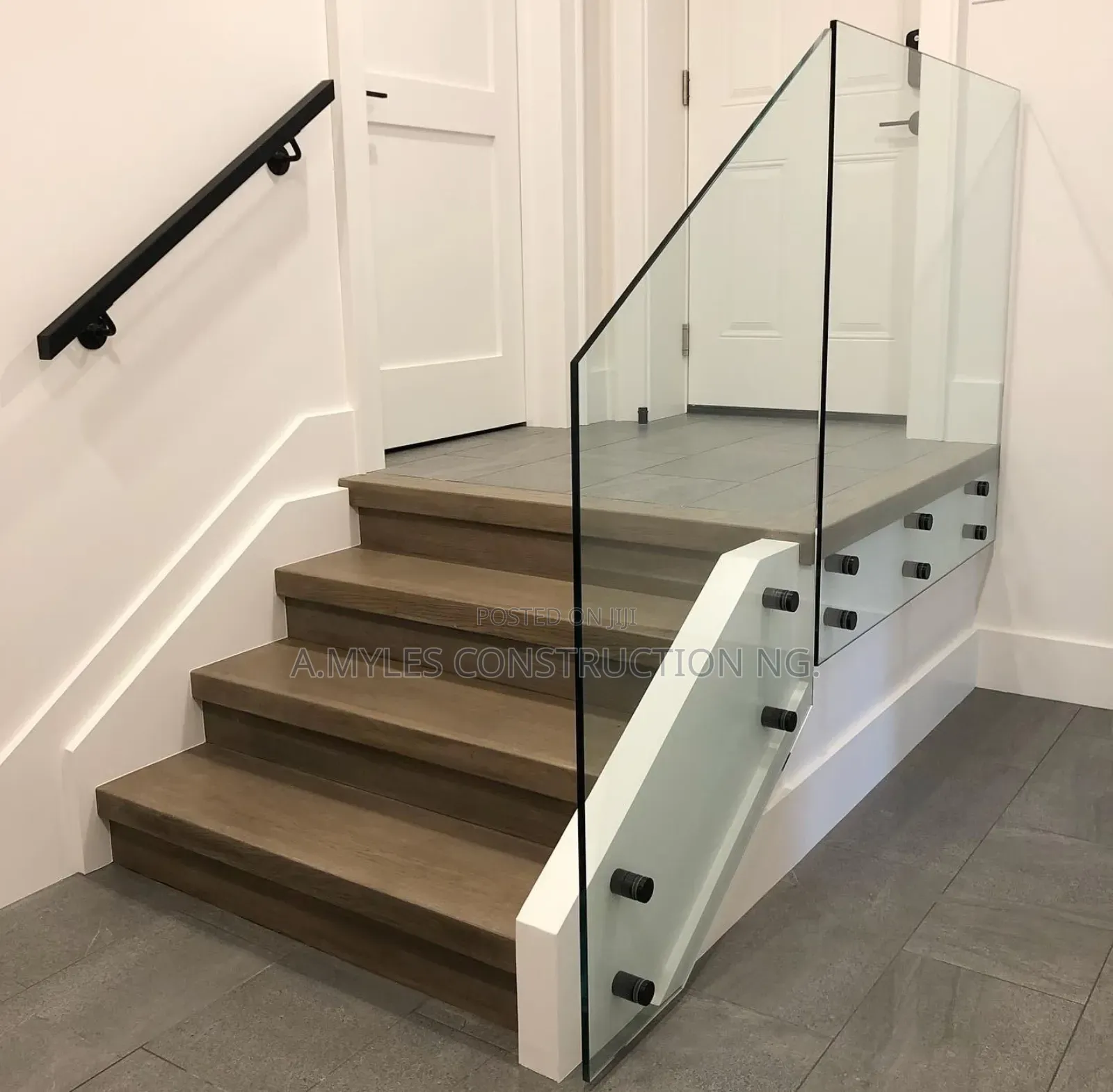 10mm Glass Handrail