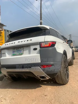 Range Rover Evogue Back View 2013 Upgrade to 2017