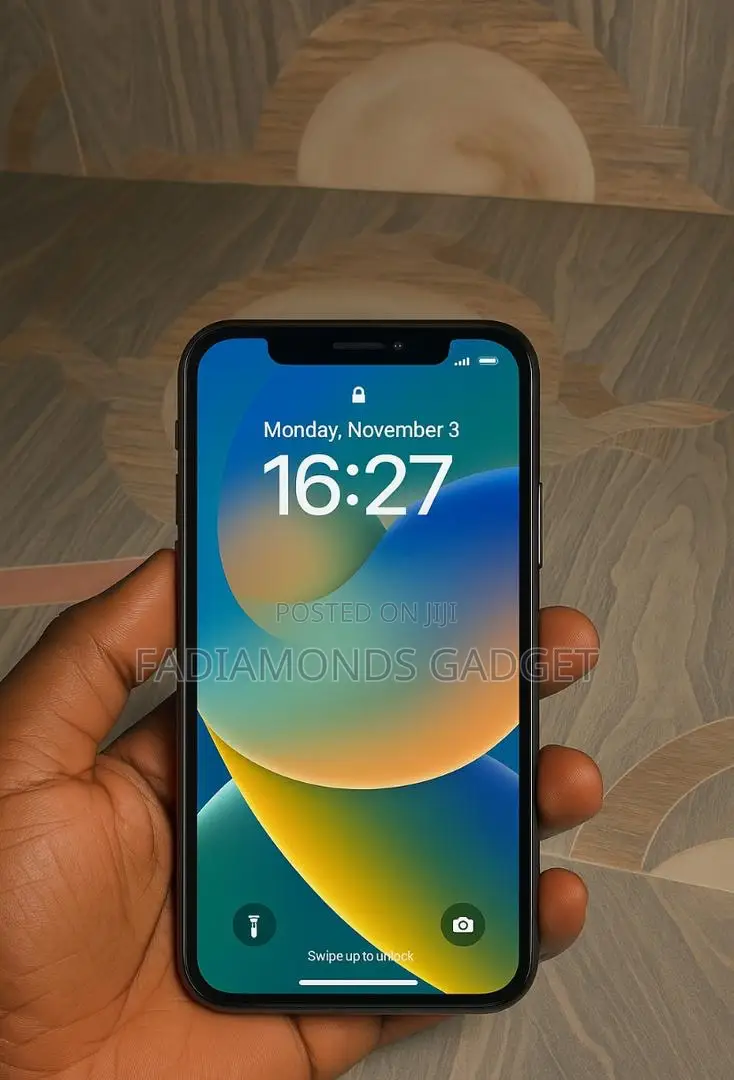 Apple iPhone X 64 GB Black