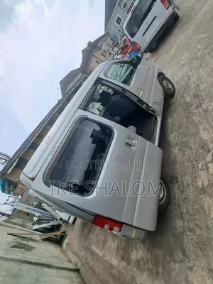 Suzuki Every 2010