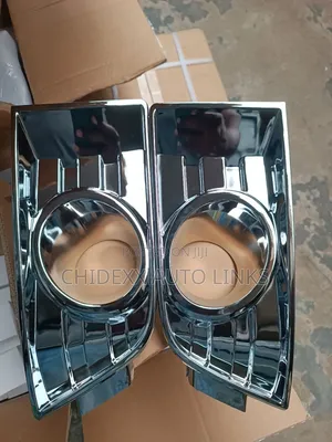 Fog Light Cover / Chrome Ford Edge 2008