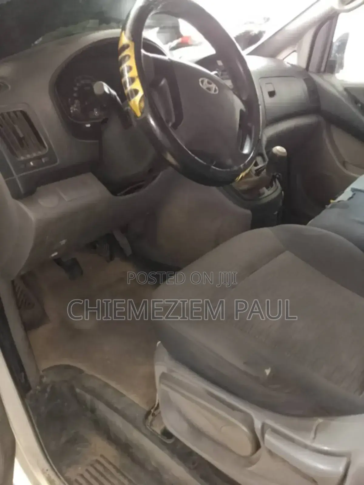 Hyundai H1 2010 White