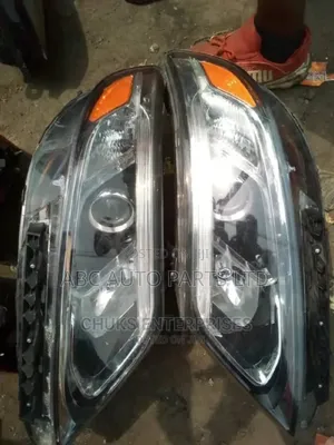Headlight Kia Sorento 2014