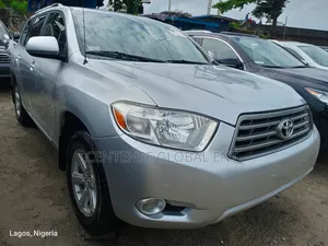 Toyota Highlander 2010 Silver
