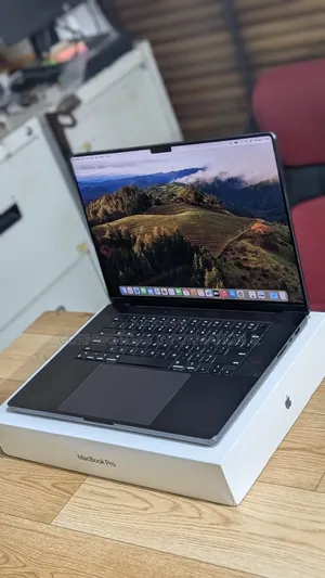 Laptop Apple MacBook Pro 2023 M3 Pro 18GB Apple M3 Pro SSD 512GB