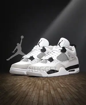 Jordan 4’S