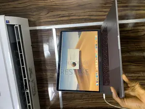 Laptop Apple MacBook Pro 2019 32GB Intel Core i9 SSD 512GB
