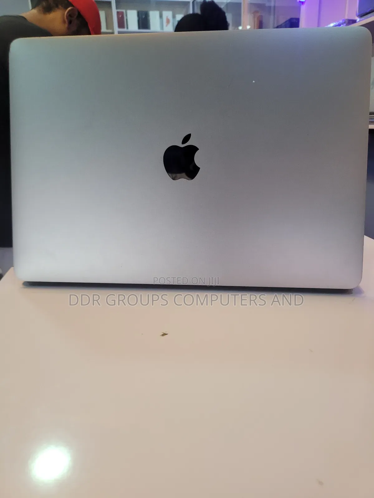 Laptop Apple MacBook Pro 2018 8GB Intel Core i5 SSD 256GB