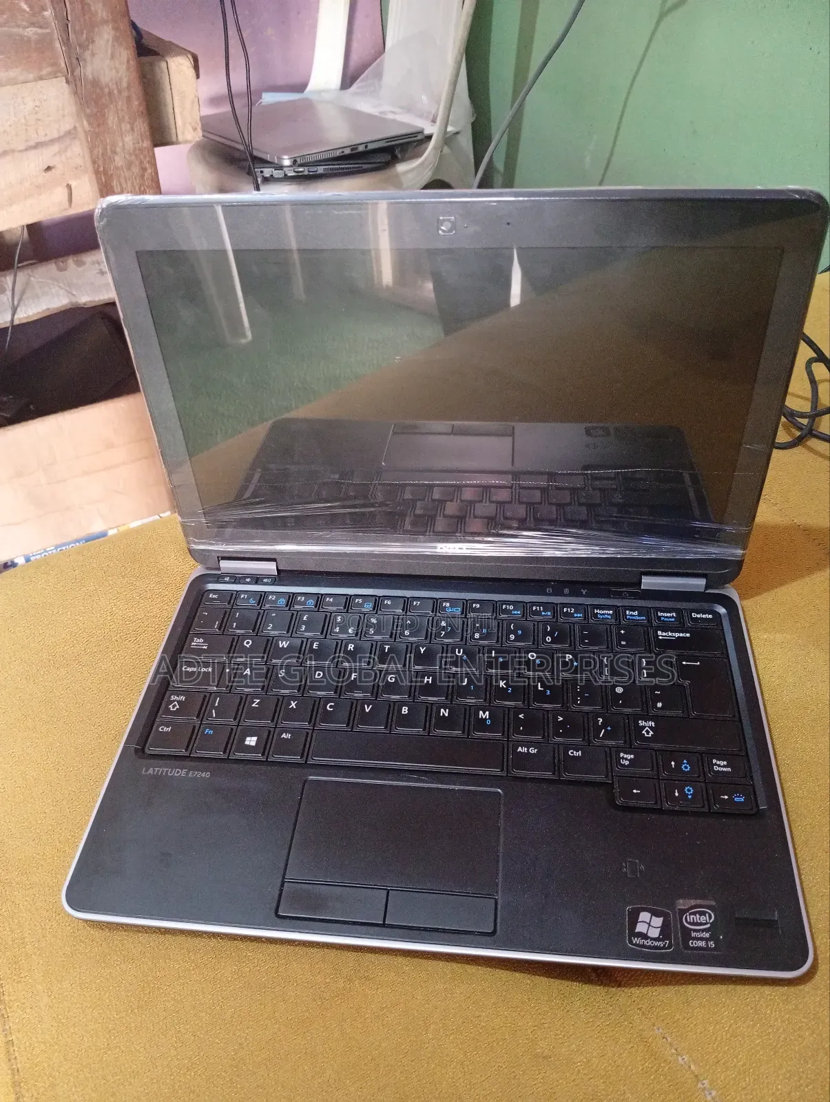 Laptop Dell Latitude E7240 8GB Intel Core i5 SSD 256GB